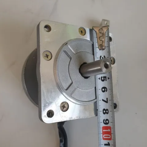 [Sanyo Denki] step syn motor 0.75A torque 2N.m cnc mini in 3d printer