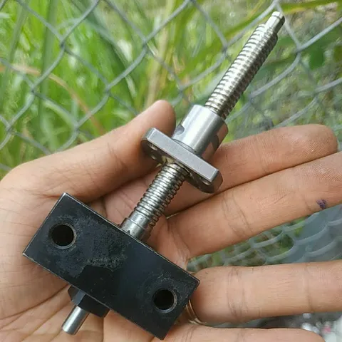vít me bi THK phi 10 bước 2 hành trình 65 mm