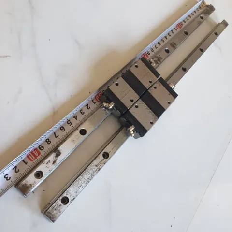 cặp ray trượt vuông CPC Hiwin TPI 4 hàng bi chế cnc, in 3d, trục z hàn gọt cell 18650
