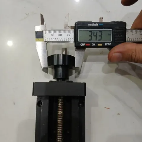 bộ trượt mang cá nhôm đen hành trình 150mm có khóa mặt bích vuông 60x60