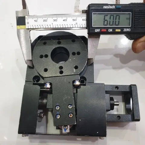 bộ trục z mini và mâm xoay góc dùng động cơ hành trình 10mm sẵn gá động cơ