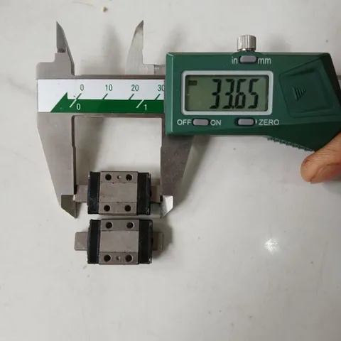 cặp ray bản 7 sẵn đế nhôm hành trình 13mm tháo máy chế tay hàn gọt cell pin 18650