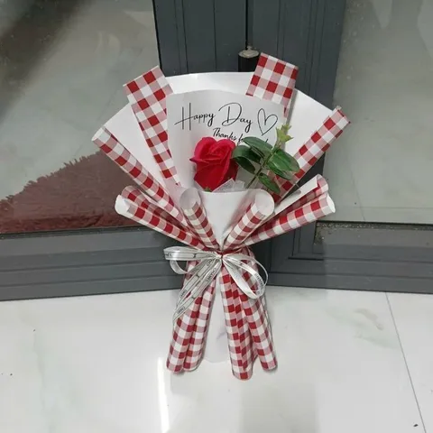 Quà tặng 20.10 bó hoa hồng đơn (bó hoa 1 bông)