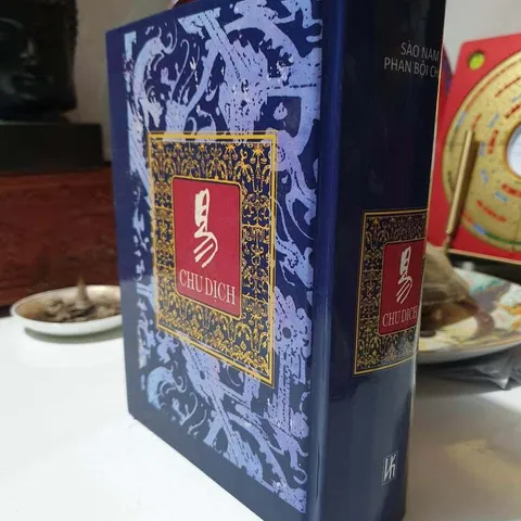 Chu Dịch – Sào Nam Phan Bội Châu