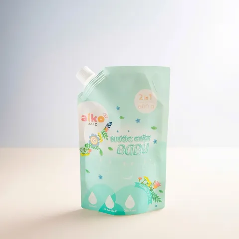 Nước giặt Aiko-TÚI 600 ML-thơm lâu và dịu nhẹ, an toàn vs da nhạy cảm của bé