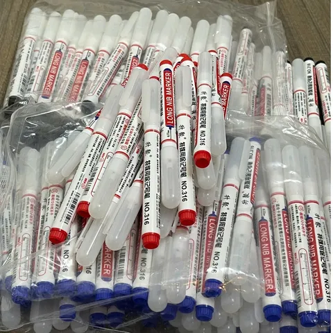 Bút đánh dấu lỗ sâu 20mm khô nhanh , bền màu kháng nước dùng trên mọi chất liệu,bút đánh dấu ngòi dài 3 màu 889426