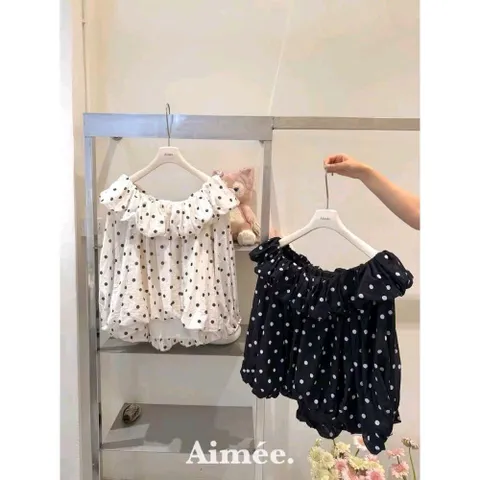 Sơ mi trễ vai chấm bi phom rộng chất đũi xước 2 lớp mềm mát