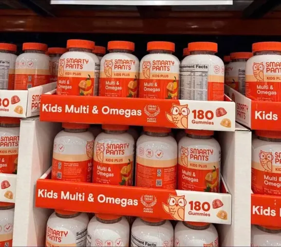 KẸO DẺO VITAMIN VÀ OMEGA 3 CHO BÉ SMARTYPANTS KIDS PLUS MỸ 180V