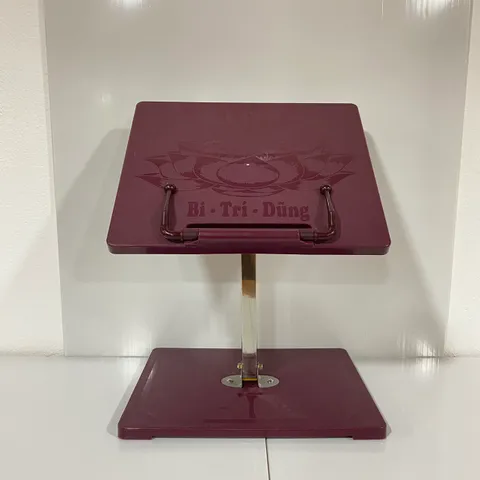 Kệ tụng kinh nhựa chân inox nhiều màu