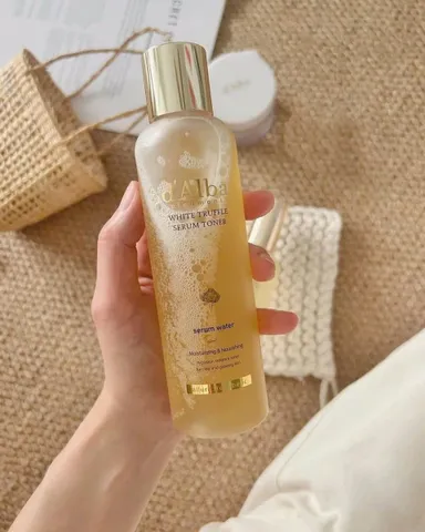 Nước hoa hồng dưỡng ẩm sâu Dalba White Truffle Toner 180ml cấp ẩm căng bóng da