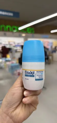Lăn khử mùi Etiaxil 48H kiểm soát mồ hôi hiệu quả dung tích 15ml ngăn mùi cơ thể tối ưu
