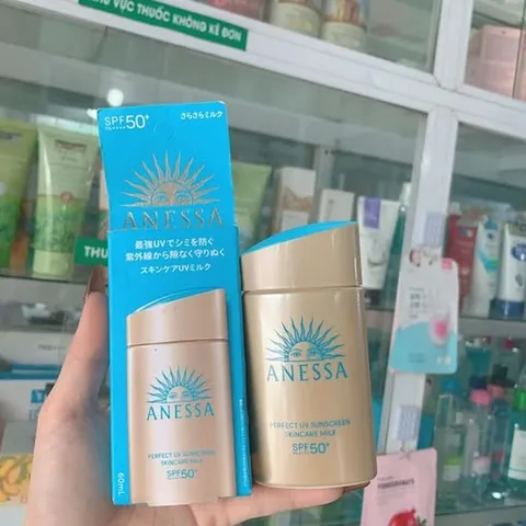 Kem Chống Nắng Anessa UV Milk 🔥ml