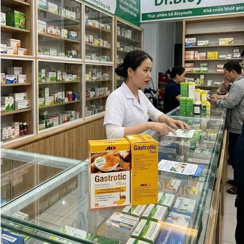 DẠ DÀY GASTROTIC PLUSS, HỘP 30 VIÊN. GIÚP BẢO VỆ NIÊM MẠC DẠ DÀY, LOÉT DẠ DÀY, Ợ HƠI, Ợ CHUA