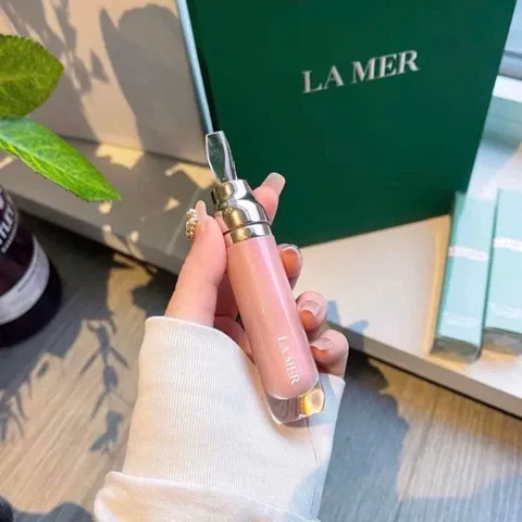 Son dưỡng môi L LIP VOLUMIZER SERUM 7ml