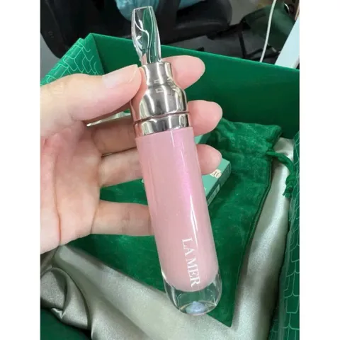 Son dưỡng môi L LIP VOLUMIZER SERUM 7ml