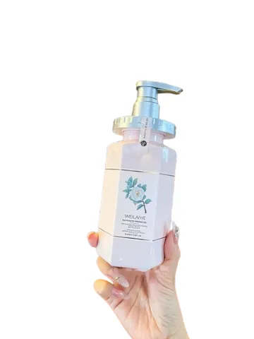 Sữa Tắm Weilaiya Sáng Da Hương Hoa Trà Dạng Gel 450ml