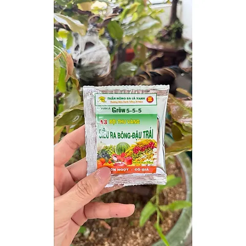 Phân Bón Lá Siêu Ra Bông Đậu Trái Grow 5-5-5 A3 Hộp 10 Gói Cho Mai Vàng, Ớt, Sầu Riêng, Cây Ăn Trái