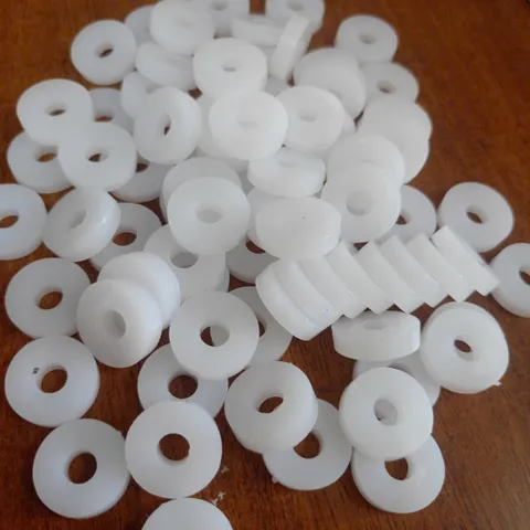 Long đen nhựa trắng cách điện M6x20x5,bulong nhựa trắng ,vòng đệm nhựa trắng cách điện