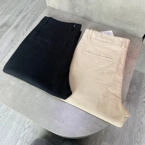 Quần kaki nam đơn giản dễ mặc dễ phối