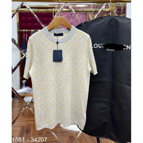 Áo T-Shirt Phông Len Nam Nữ Chất Len Mềm Mịn Mỏng Nhẹ - Chuẩn Hàng QCCC