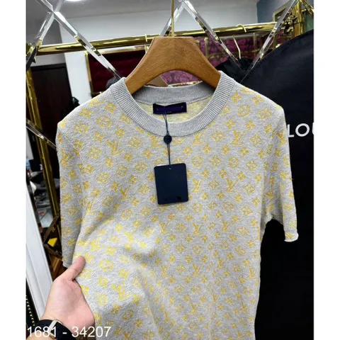 Áo T-Shirt Phông Len Nam Nữ Chất Len Mềm Mịn Mỏng Nhẹ - Chuẩn Hàng QCCC