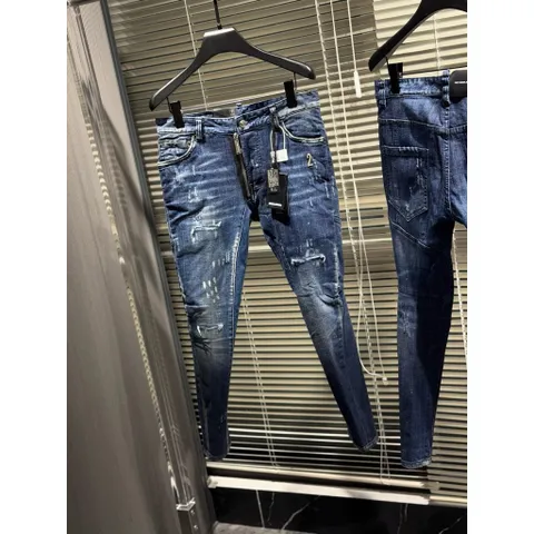 quần Jean DSQ khóa lệch , đính tang bạc số 2 - dáng Biker loại 1 - ních mới mong ae ủng hộ nha