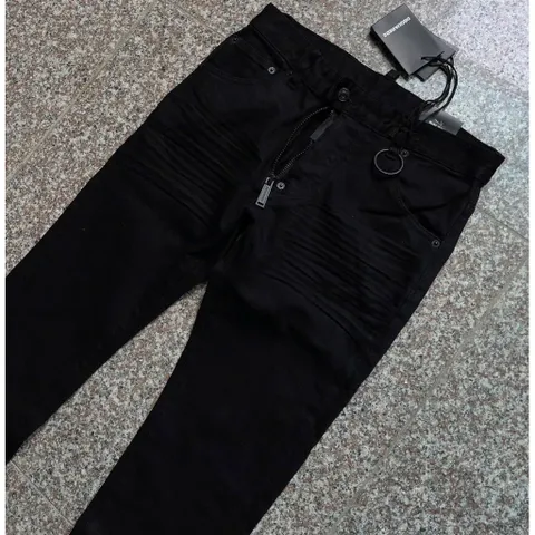 Quần Jeans Bò Nam Đen Trơn Khóa Lệch Đơn Giản Logo Innox Sáng Bóng - Nhận hàng chuẩn đẹp 1:1