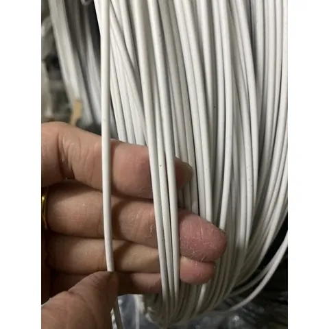 1kg dây thép bọc nhựa 2.5li không rỉ dùng phơi đồ ,căng giàn...