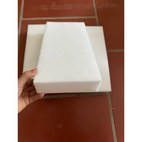 5 Mút xốp trắng xoa tường kích thước 27cmx15cmx5cm dùng trong xây dựng