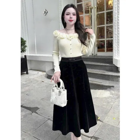Áo len trễ vai hoa cuốn cúc ngọc - May7254