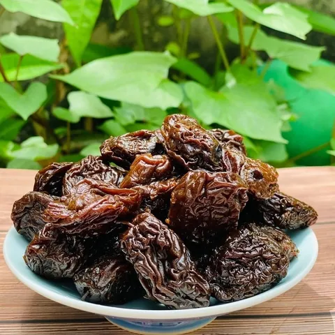 MIX 4 LOẠI VIỆT QUẤT, NHO KHÔ MIX, DÂU TÂY, TÁO XANH - XIMAFARM