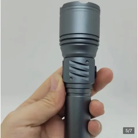 Đèn Pin Cầm Tay Mini Ray Bow -1120 Có Chế Độ Zoom Xa Gần , Chống Nước Khi Đi Mưa