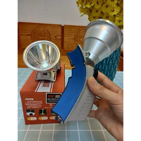 Đèn Pin Đội Đầu Siêu Sáng XJ-9158 Chiếu Xa 1000m Tích Điện 12 Giờ Đổi 3 Màu Tặng Kèm Dây Đeo Đầu