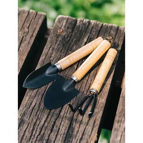 Bộ 3 Món Dụng Cụ Làm Vườn To (Xẻng Làm Vườn - Xới Đất - Cào Đất)