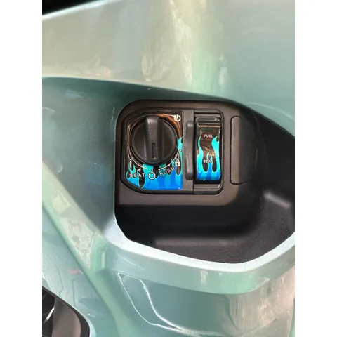Tem Sticker Nhựa Nổi Phản Quang 3M, Dán Ổ Khoá Smartkey Honda V2, 4 Mẫu Lửa 2025