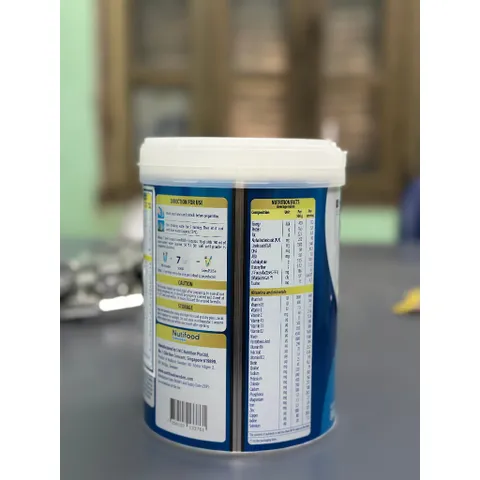 Sữa Bột Thuỵ Điển Nutifood GrowPLUS Xanh, Sữa Non hỗ trợ tiêu hóa tăng đề kháng phát triển não bộ cho bé Lon 800g