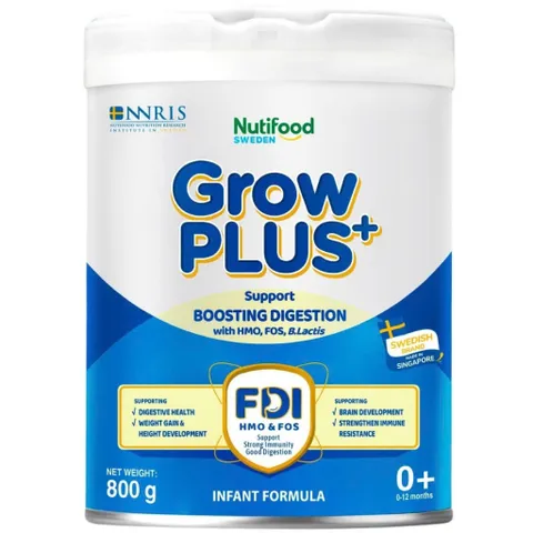 Sữa Bột Thuỵ Điển Nutifood GrowPLUS Xanh, Sữa Non hỗ trợ tiêu hóa tăng đề kháng phát triển não bộ cho bé Lon 800g