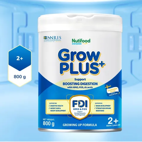 Sữa Bột Thuỵ Điển Nutifood GrowPLUS Xanh, Sữa Non hỗ trợ tiêu hóa tăng đề kháng phát triển não bộ cho bé Lon 800g