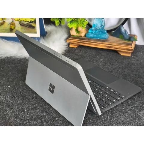 Microsoft Surface Go 2 10.5 inch Pentium Gold 4425Y 8GB SSD 128GB kèm bàn phím US chính hãng