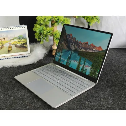Microsoft Surface Laptop Go 2 12.4'' Intel Core i5-1135G7 ( gen 11) , Nhập Khẩu Mỹ , nhỏ gọn
