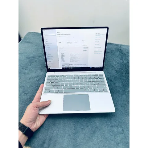 Microsoft Surface Laptop Go 12.4'' nhỏ gọn , bền bỉ  Nhập Khẩu Mỹ | Máy zin nguyên bản