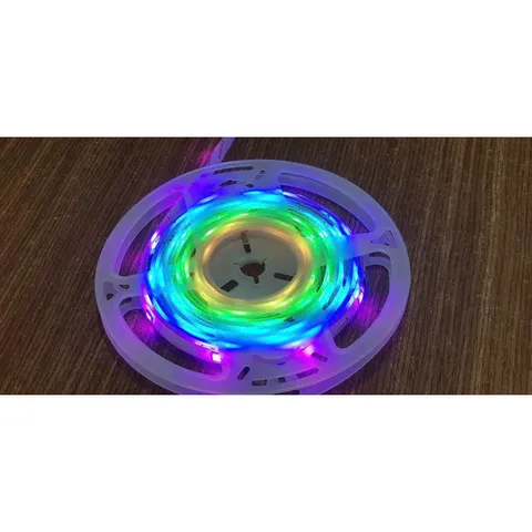 Led dây cuộn 5m 12v  điều khiển remod có bọc keo silicon có keo dán siêu bền và đẹp đơn màu và nhiều màu.