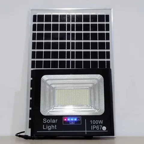 PHA LED 100ww NĂNG LƯỢNG MẶT TRỜi ,SIÊU SÁng,không tốn điện ,Mua 1 lần dùng 10 năm