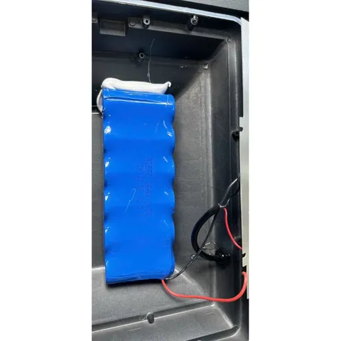 Đèn pha năng lượng mặt trời 500W vỏ nhôm