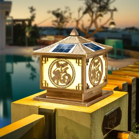 Đèn trụ cổng năng lượng mặt trời,đèn trụ cổng tiết kiệm điện,tặng kèm đui đèn,bảo hành 12 tháng