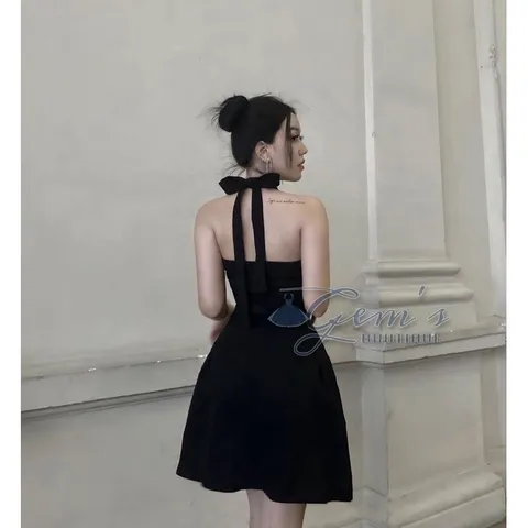 VÁY / ĐẦM CÚP NGỰC THẮT NƠ SAU GÁY QUYẾN RŨ (sẵn mút ngực)