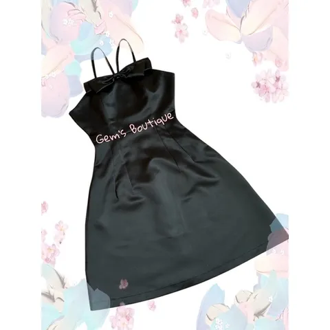 Váy đầm 2 dây nơ ngực sang chảnh  ( 2 lớp , đệm ngực cao cấp )
