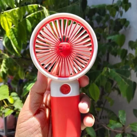Quạt Mini Cầm Tay Tích Điện Su Su HKM Vinamilk - Quà Tặng Sữa Vinamilk - Gió Mạnh Mát R rượi Luôn Nha