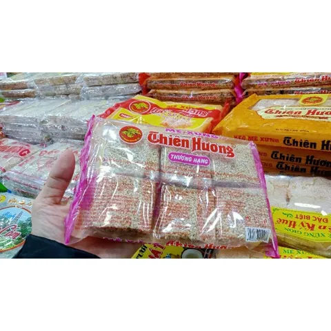 5 gói Mè xửng Thiên Hương hồng 250g, đặc sản Huế, date luôn mới