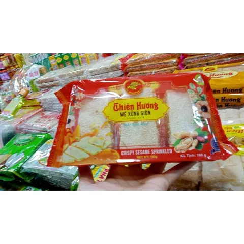 5 gói Mè xửng giòn Thiên Hương gói đỏ 160g,đặc sản Huế, date luôn mới